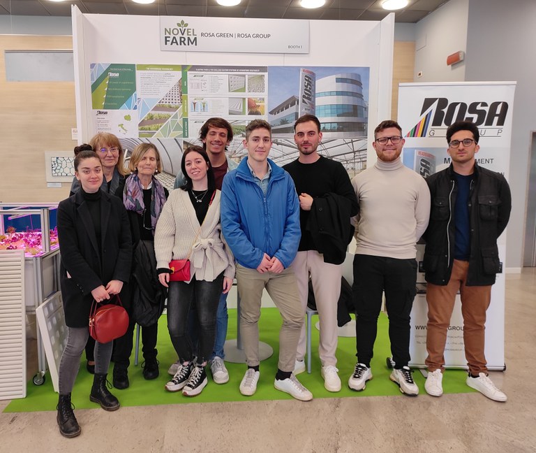 visita Novelfarm.jpg visita Novelfarm.jpg